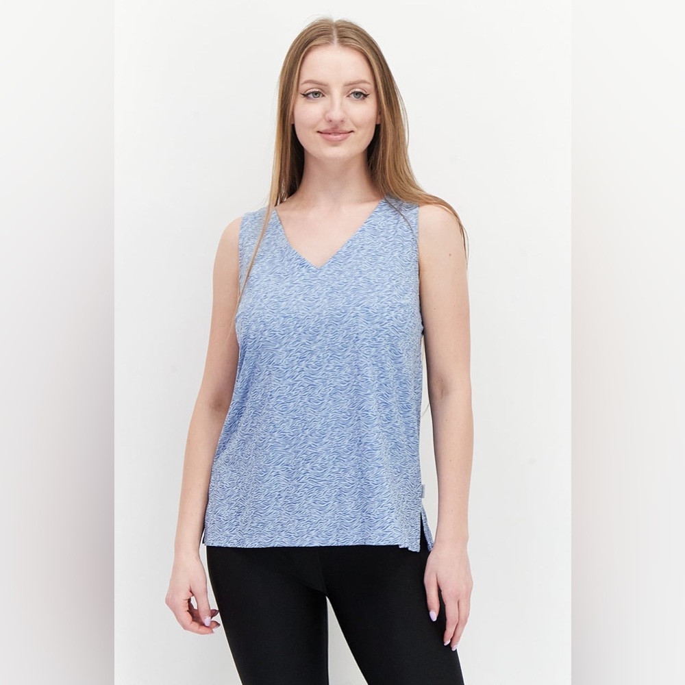 Eddie Bauer NWT Women’s V Neck Sleeveless Shirt Size XLT (Tall)
